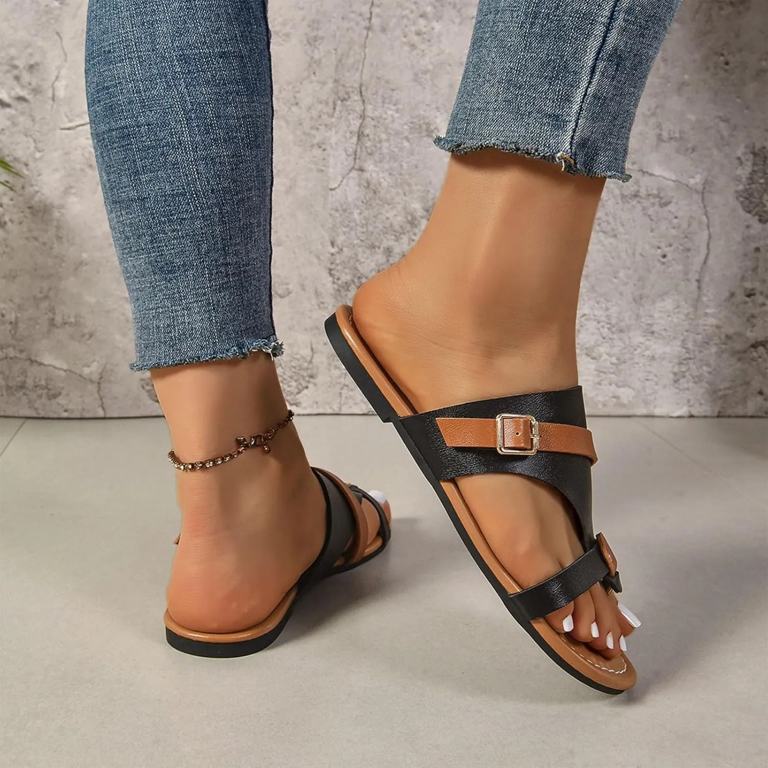 2025 Summer Trendy Thong Sandals Women, Women's Stylish Flip Flops Comfort Soft Cushion Slip On Slides Strappy Flats