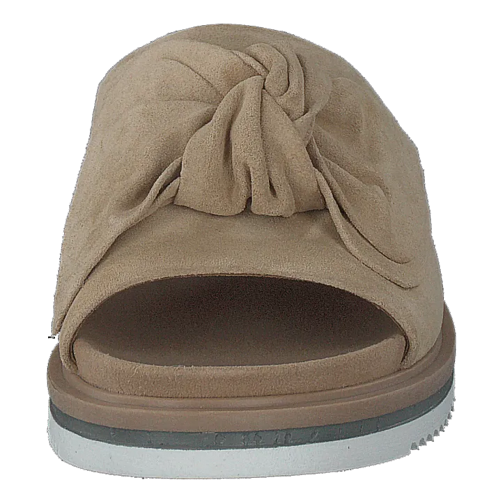 82.862.35 Camel
