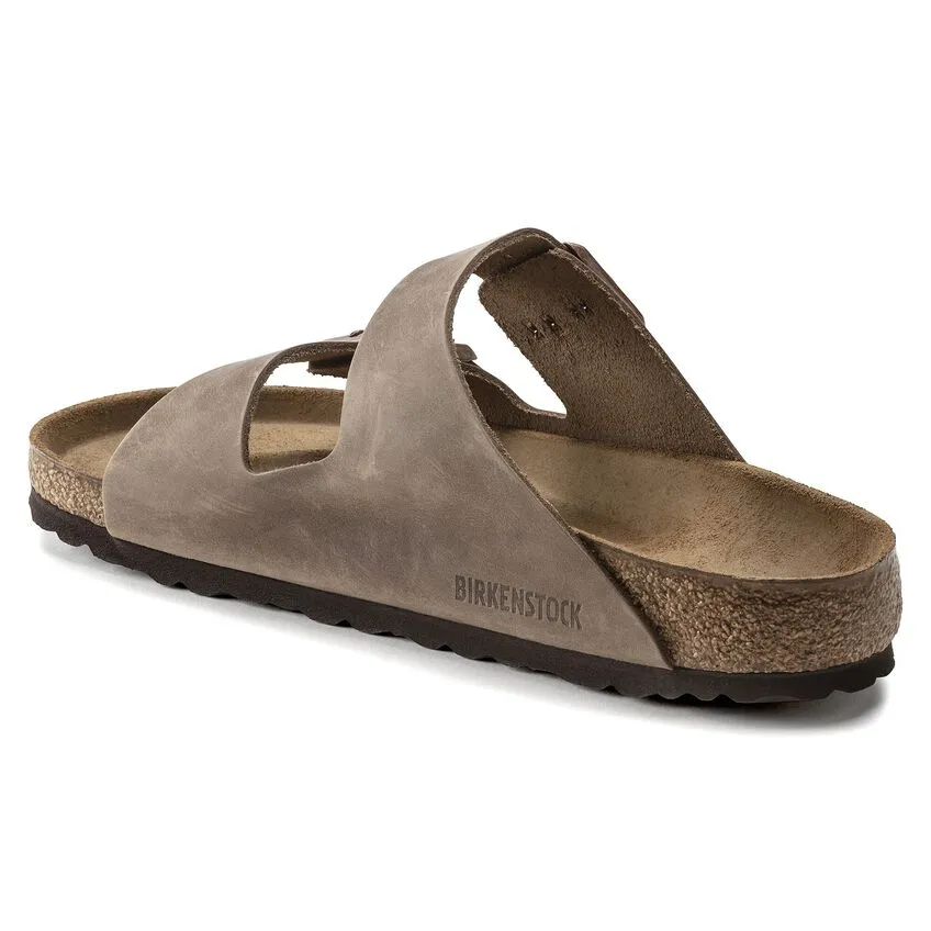 Arizona Classic Footbed Sandal in Tobacco Brown Oiled Leather