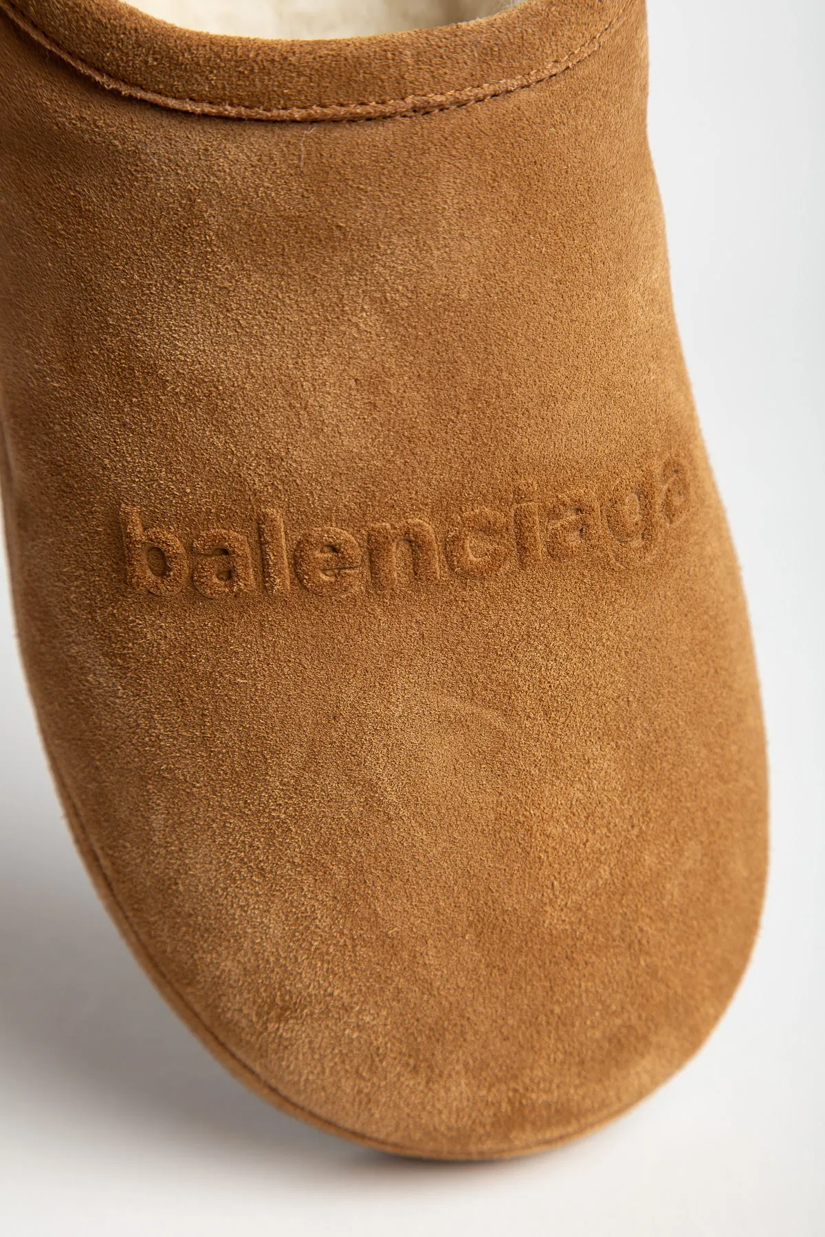 BALENCIAGA | ALASKA SLIPPERS