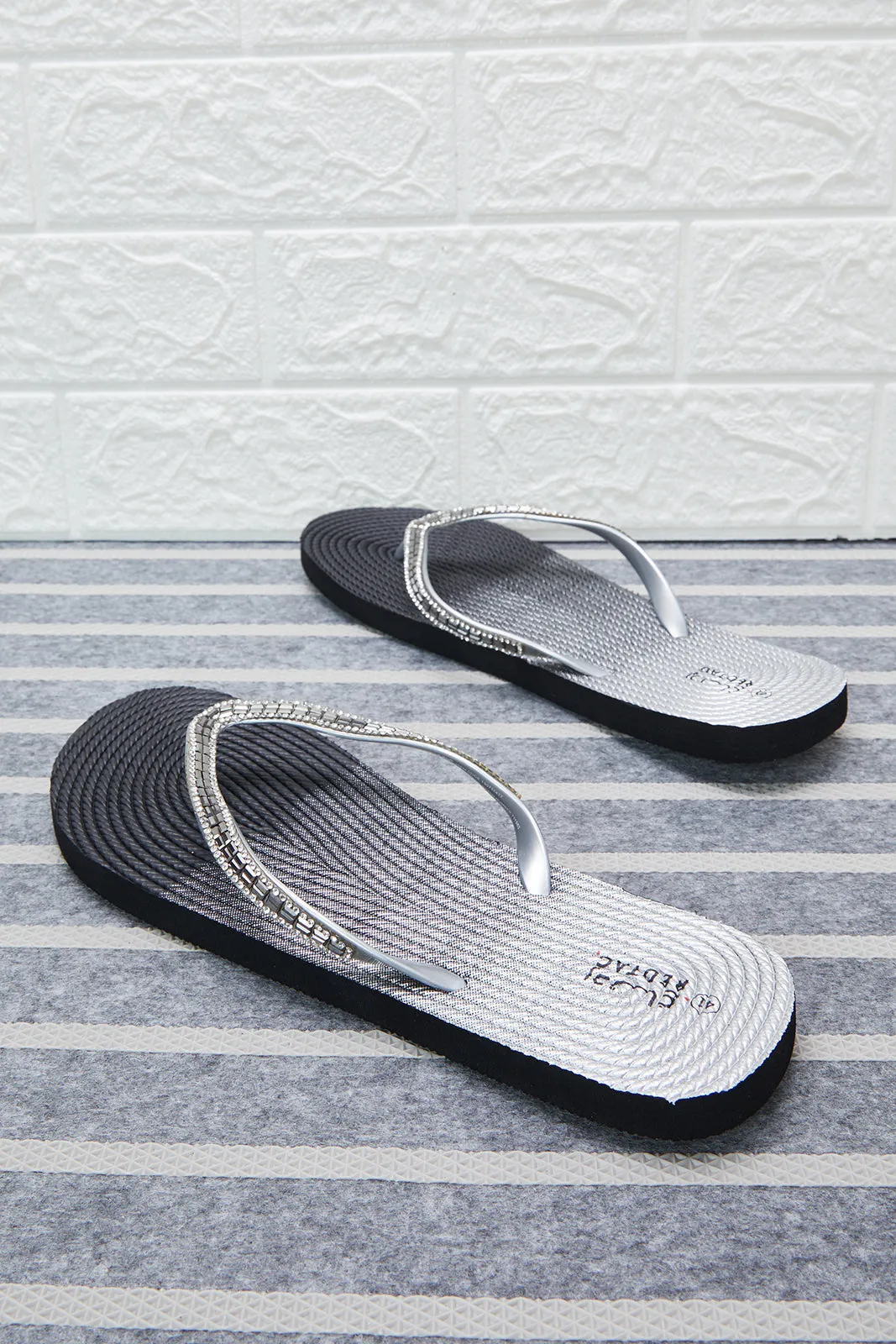 Black With Trim Flip Flop