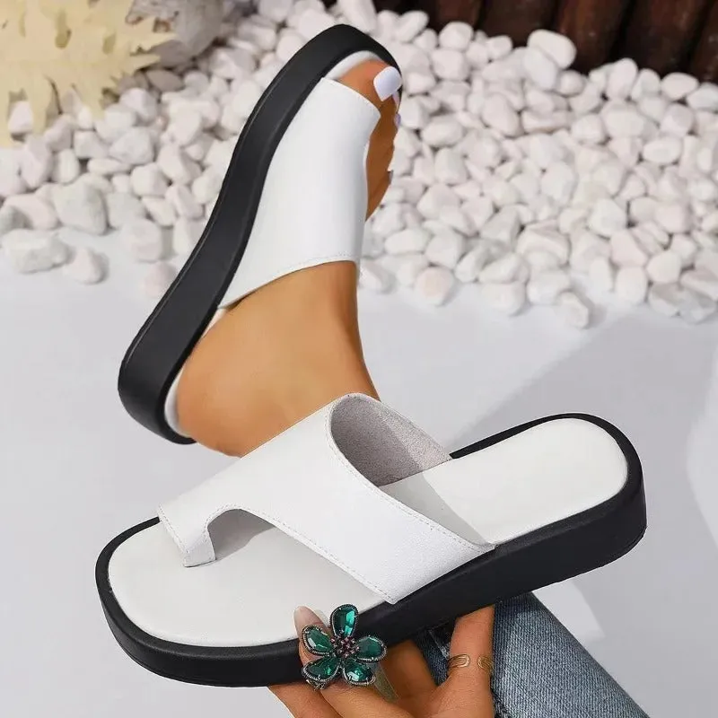 Casual Thick-Soled Clip Toes Design Women's Beach Slippers