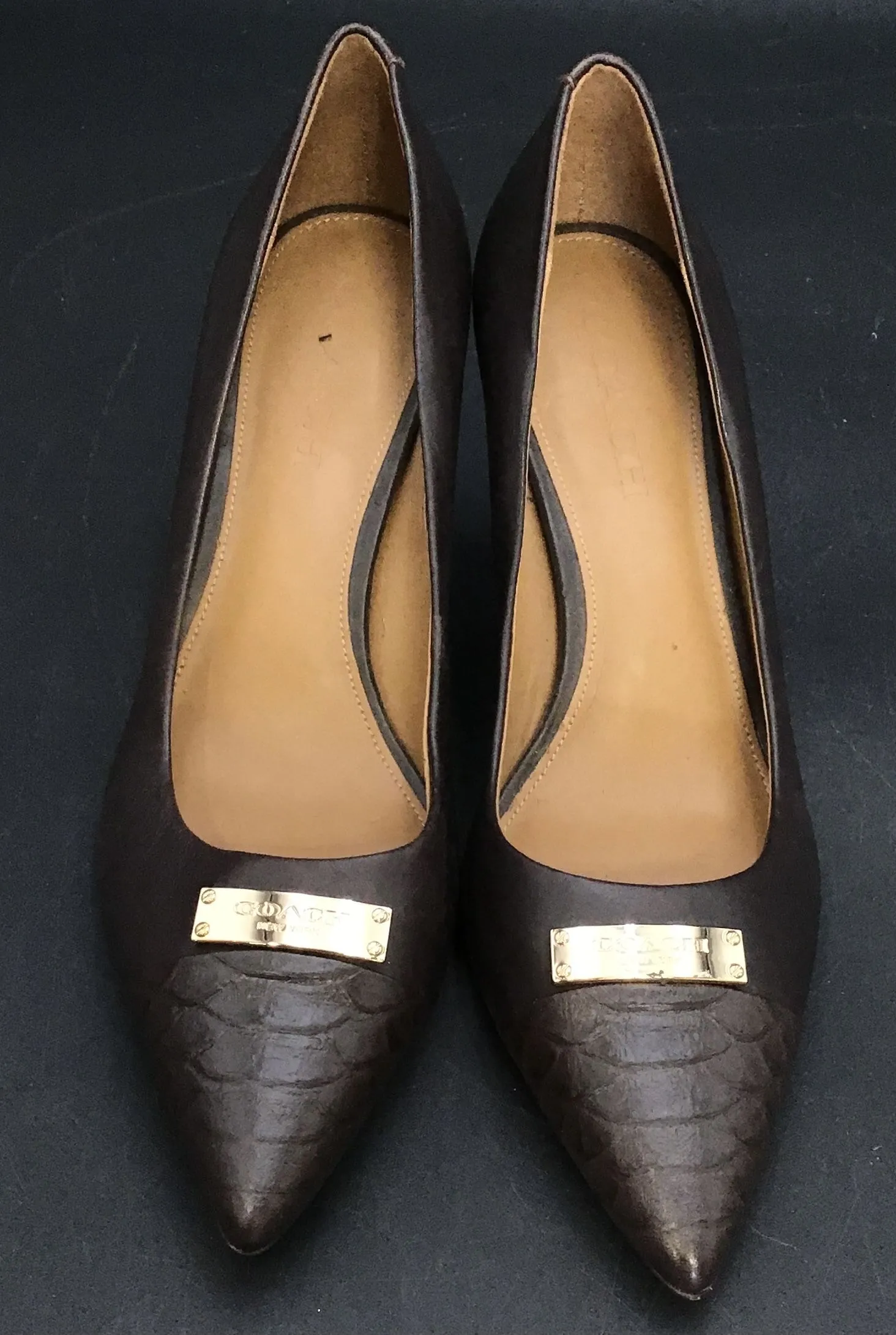 Coach Women's Brown Pointed Toe Kitten Pump Heels - Size 8.5B