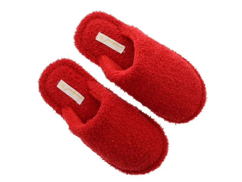 Cozy Closed Toe Slipper