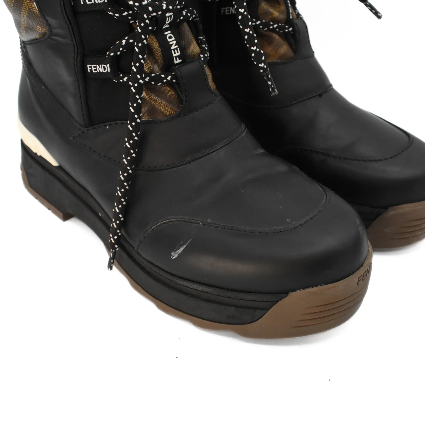 Fendi Zucca Snow Boots - Women's 37.5