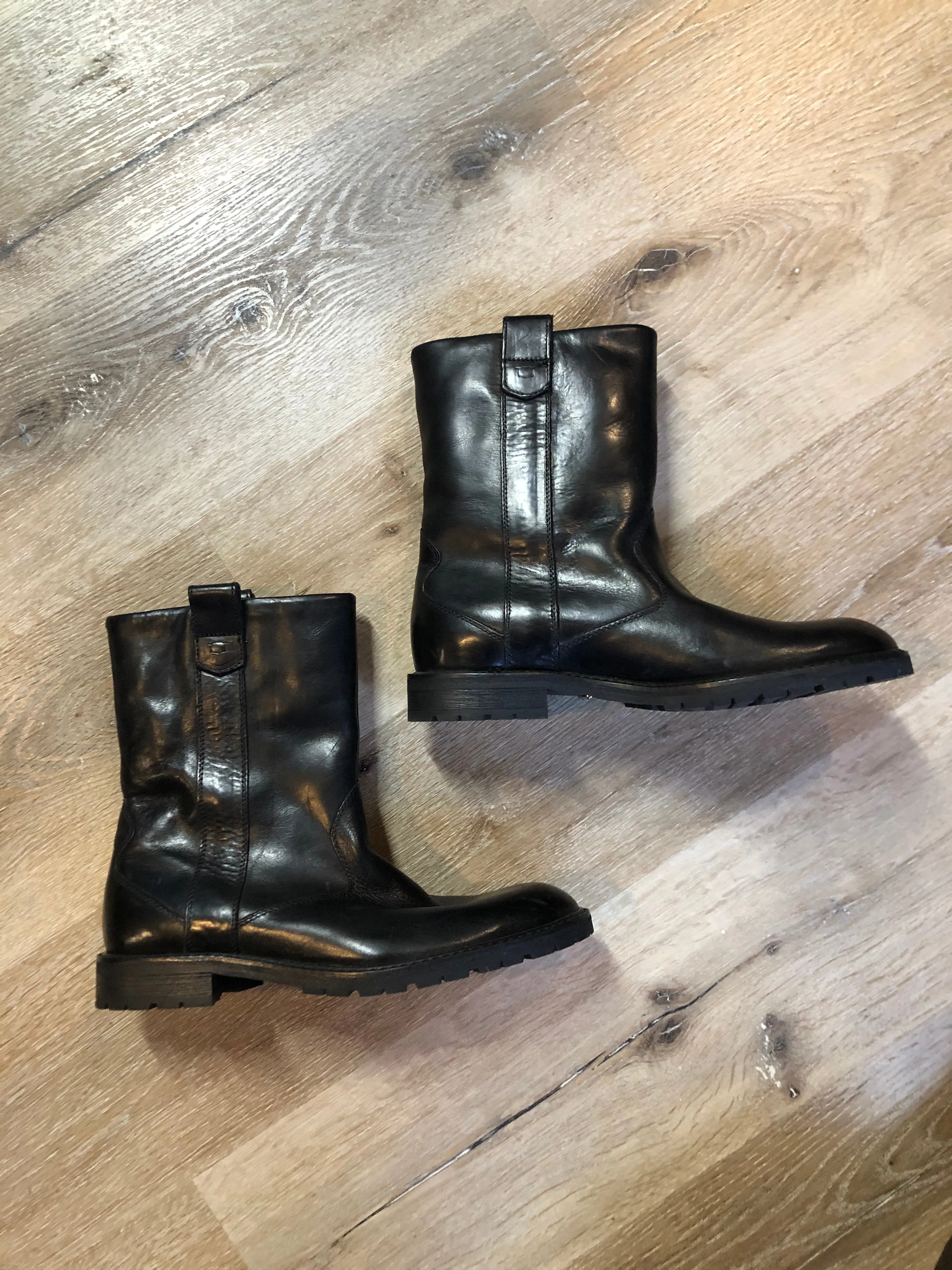 Florshiem Black Smooth Leather Boots with Shearling Lining, 8.5 Mens