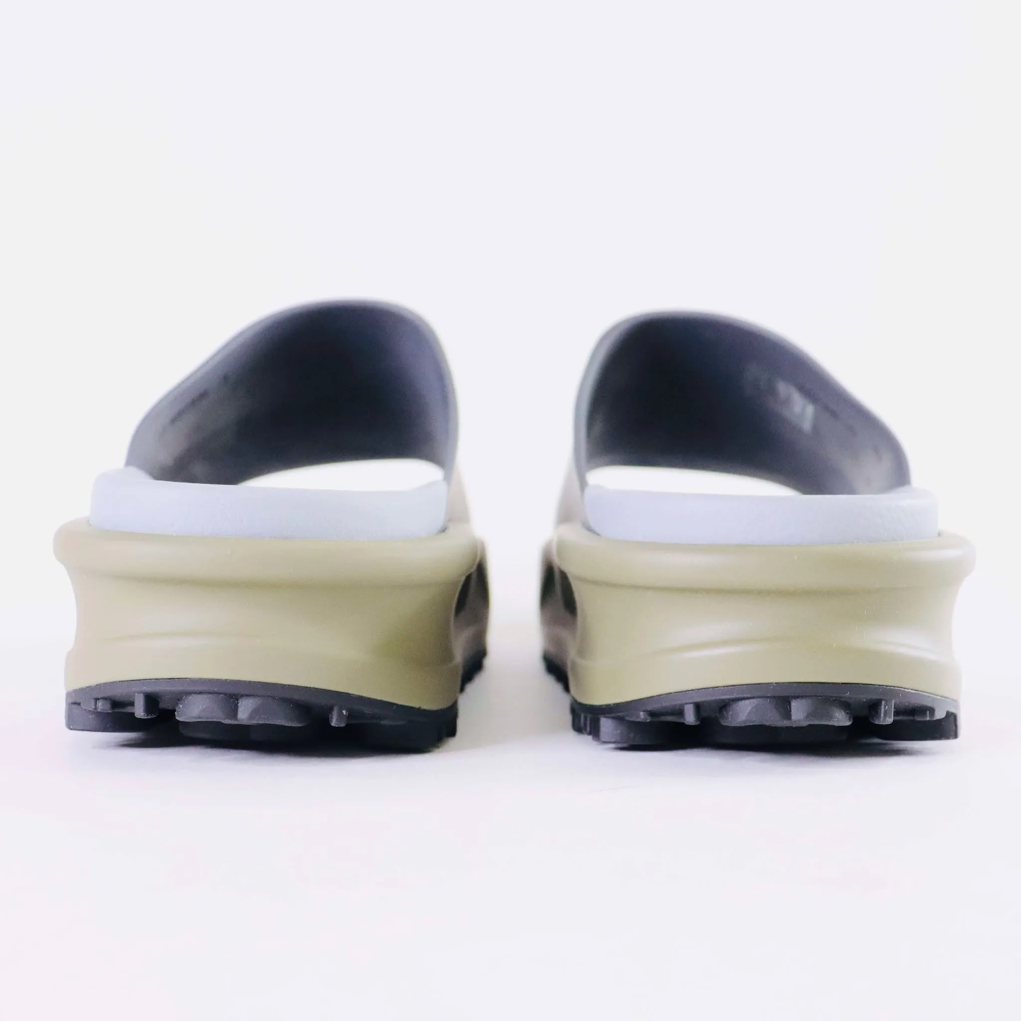 GUCCI Men's Interlocking G Slide Sandals