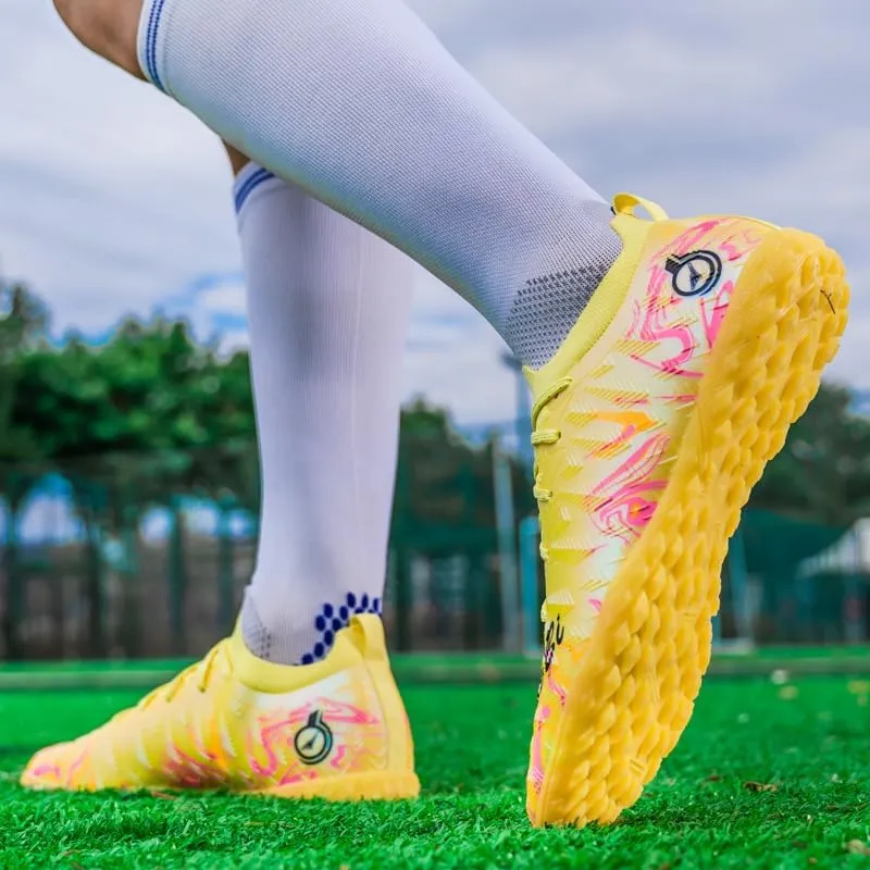 High-end Seamless Large Size Grass Men's Soccer Spikes Professional Soccer Shoes Broken Spikes Ground high top Non-Slip Wider Training Grass Outdoor Sports Shoes