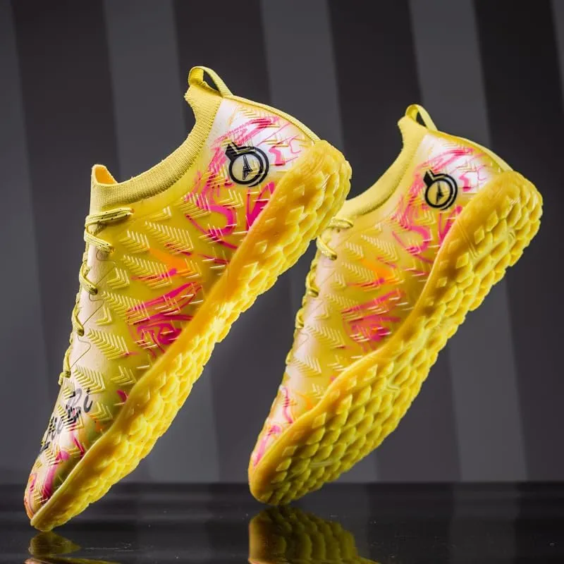 High-end Seamless Large Size Grass Men's Soccer Spikes Professional Soccer Shoes Broken Spikes Ground high top Non-Slip Wider Training Grass Outdoor Sports Shoes