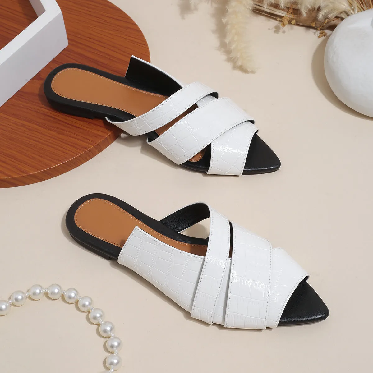 Jaborosa Comfy Flat Slippers