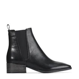 KENYA LEATHER ANKLE BOOTS