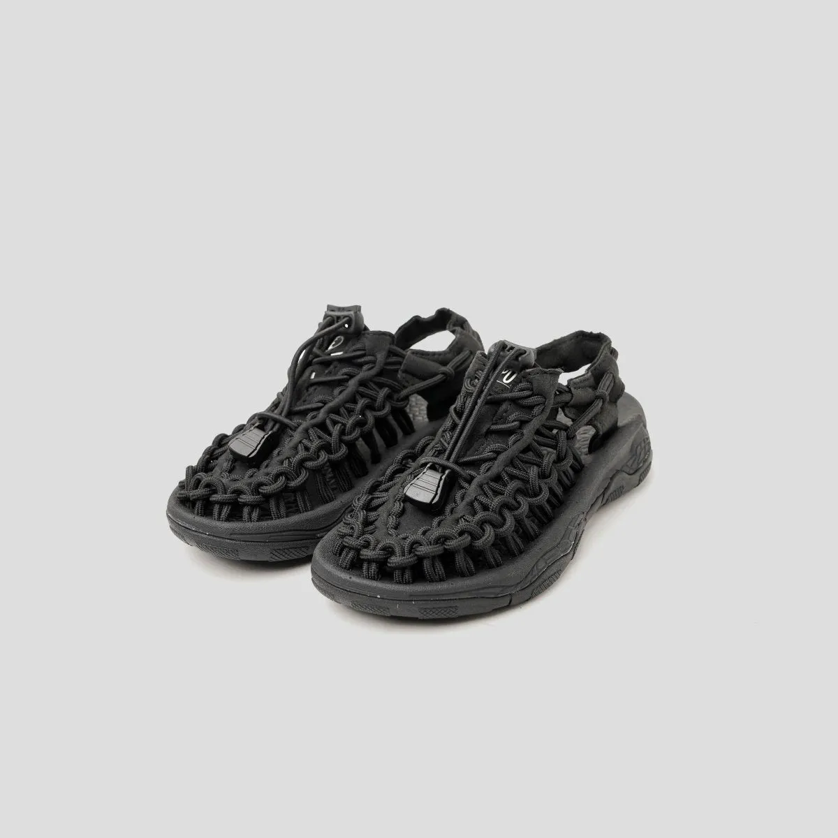 Loom Sandals Black for Kids