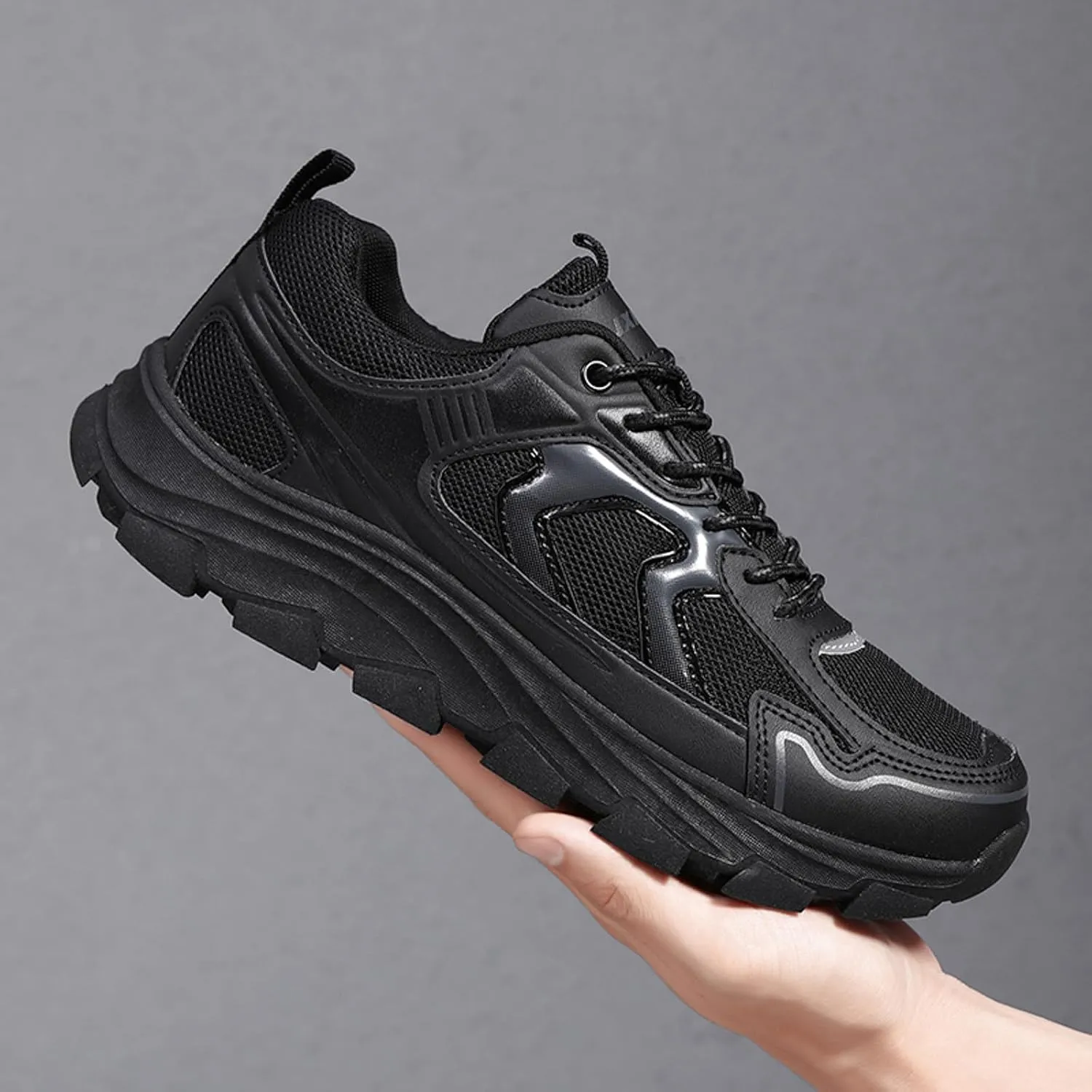 Men Sports Shoes Fashionable New Pattern Simple Solid Color Mesh Breathable Thick Sole Comfortable and Sneaker Socks Men Men'