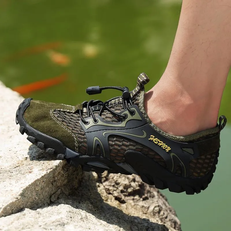 Men's Breathable Mesh Casual Light Outdoor Hiking Shoes