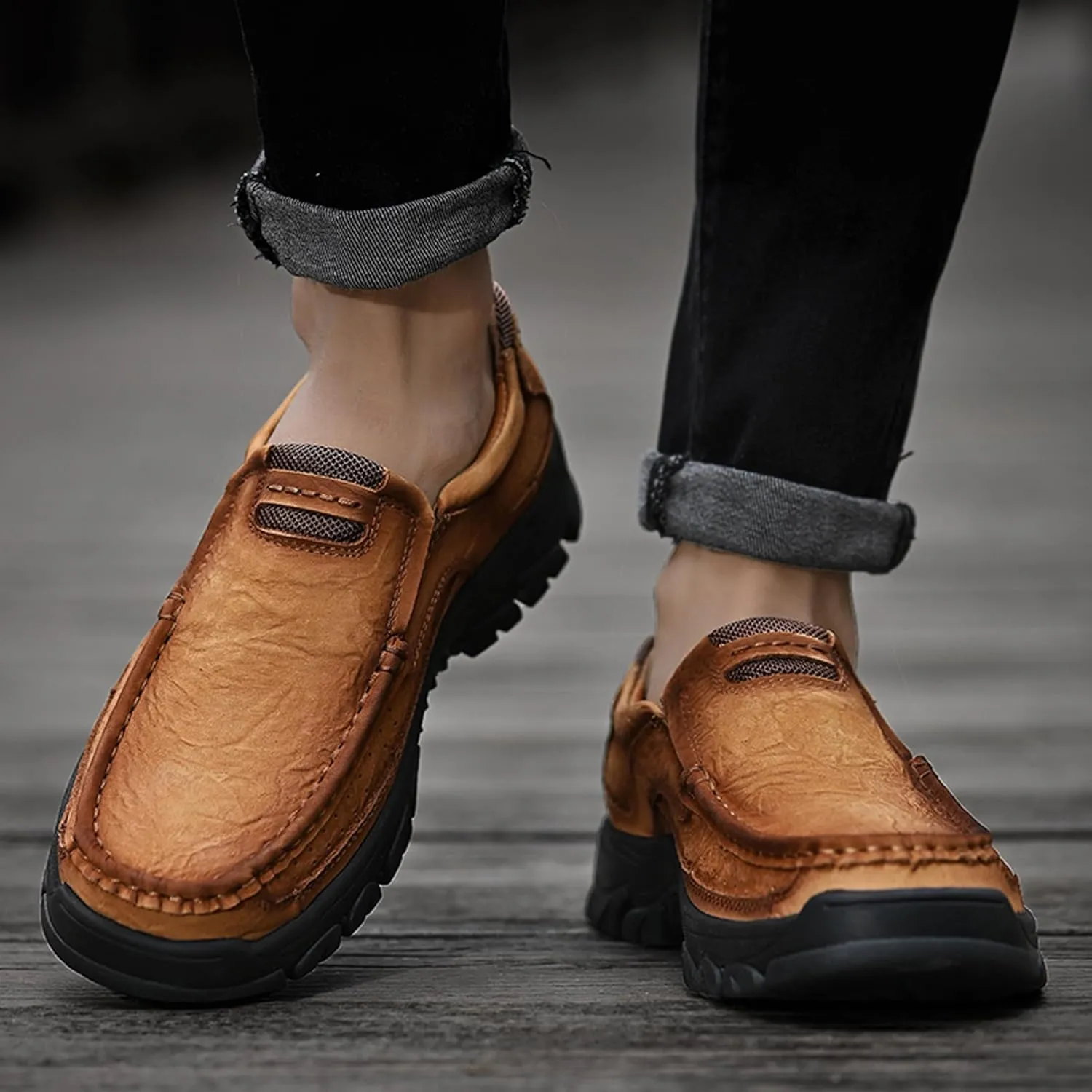 Men's Casual Sports Walking Shoes Cowhide Waterproof Outdoor Casual Shoes Breathable Leather Lightweight Loafers Classic Men's Casual Leather Shoes