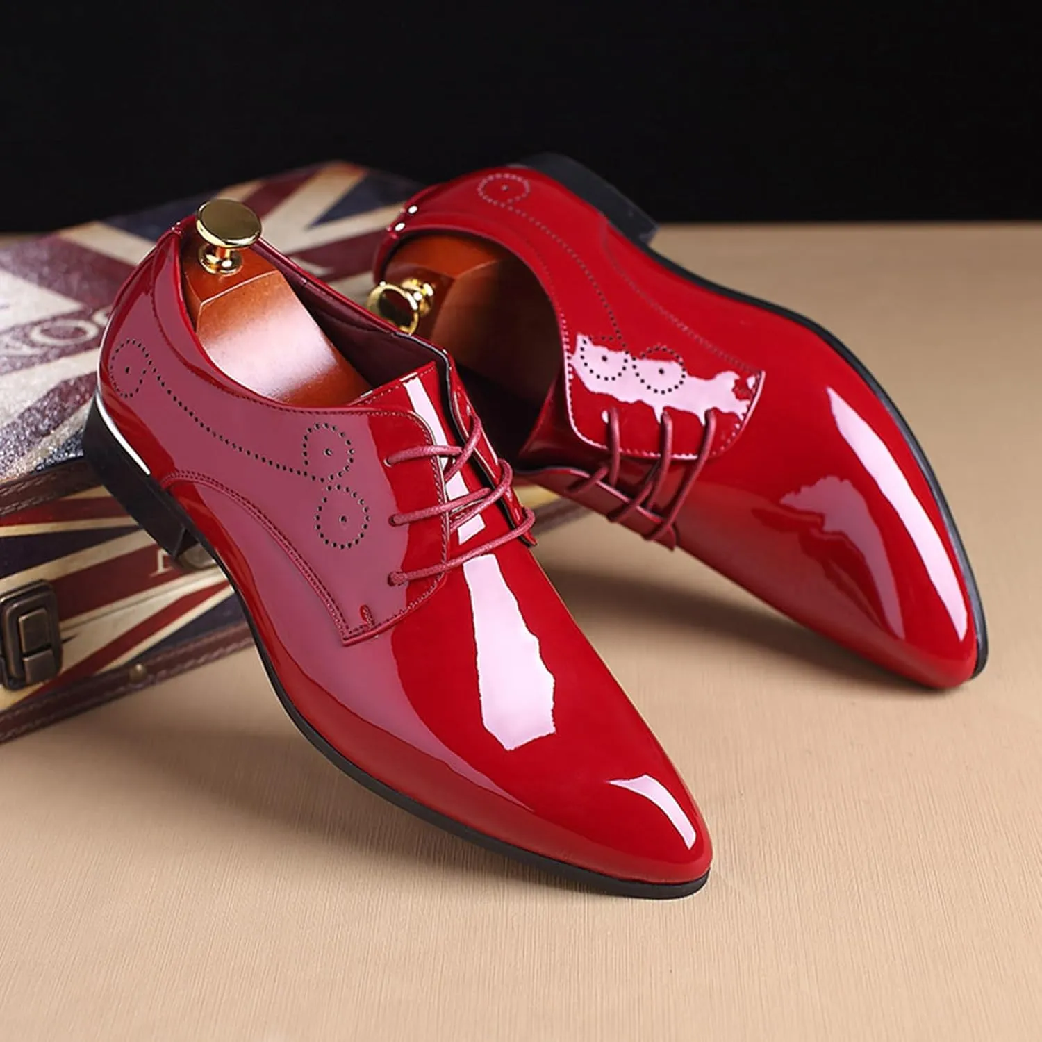 Men's Dress Shoes Patent Leather Formal Business Classic Lace Up Wingtip Oxford Shoes