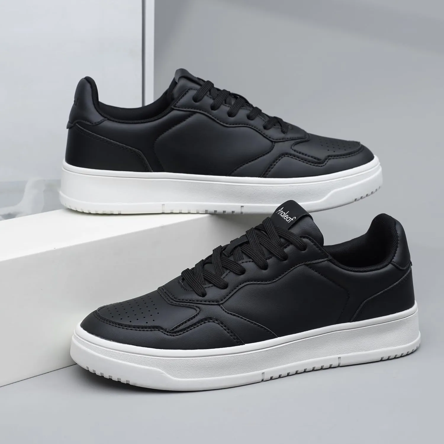 Men's Fashion Sneakers Classic Casual Shoes