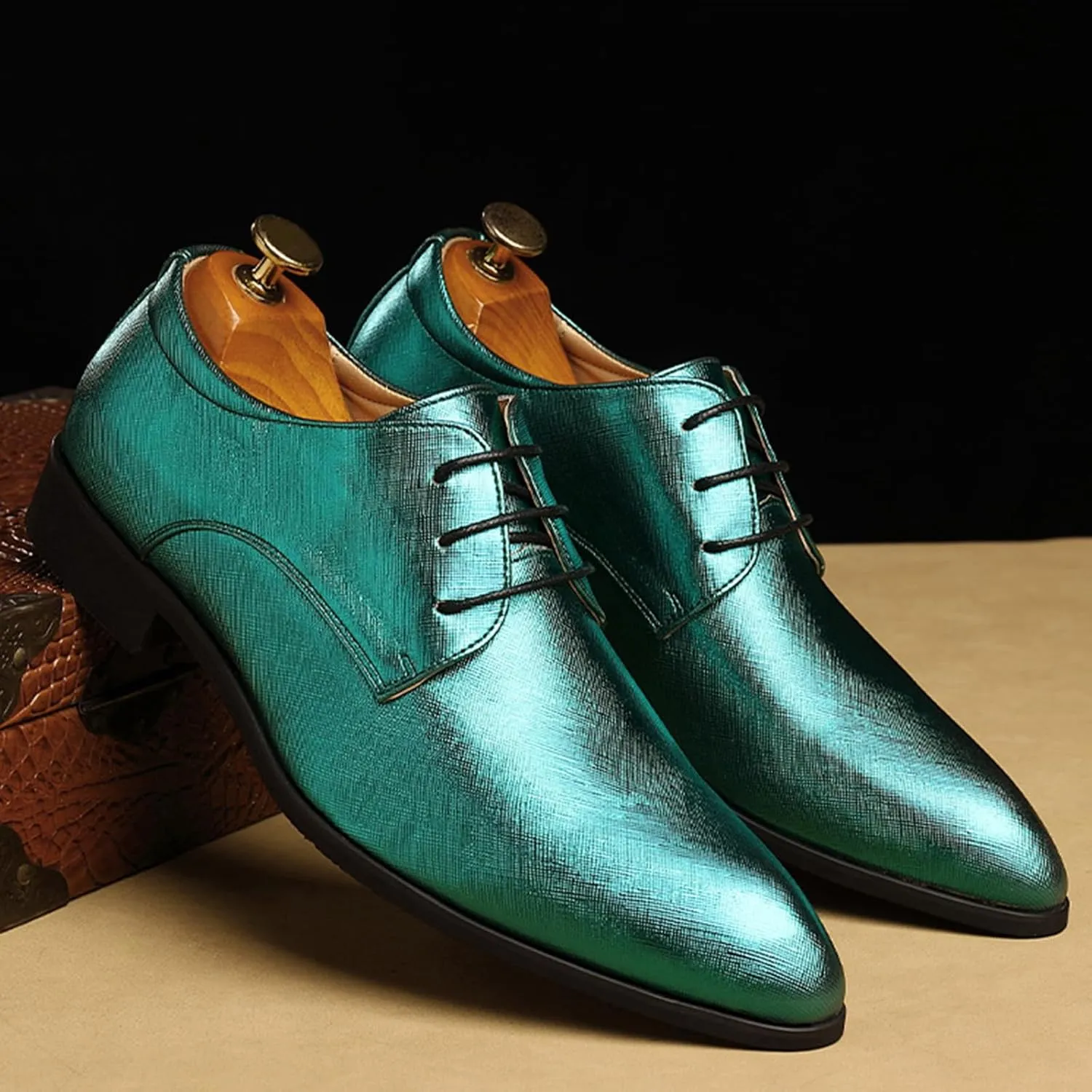 Mens Faux Patent Leather Classic Lace-Up Formal Oxford Tuxedo Dress Shoes Men Wedding Shoe
