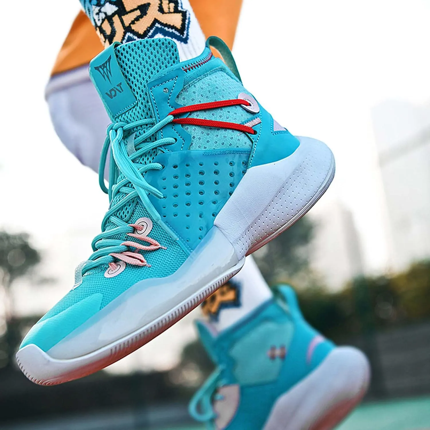 Mens Mesh Fabric Breathable High Top Lace Up Basketball Shoes Rubber Sole High Elasticity Running Shoes Anti Slip and Wear Resistant Mountaineering Shoes Badminton Sports Shoes Tennis Shot Put Shoes