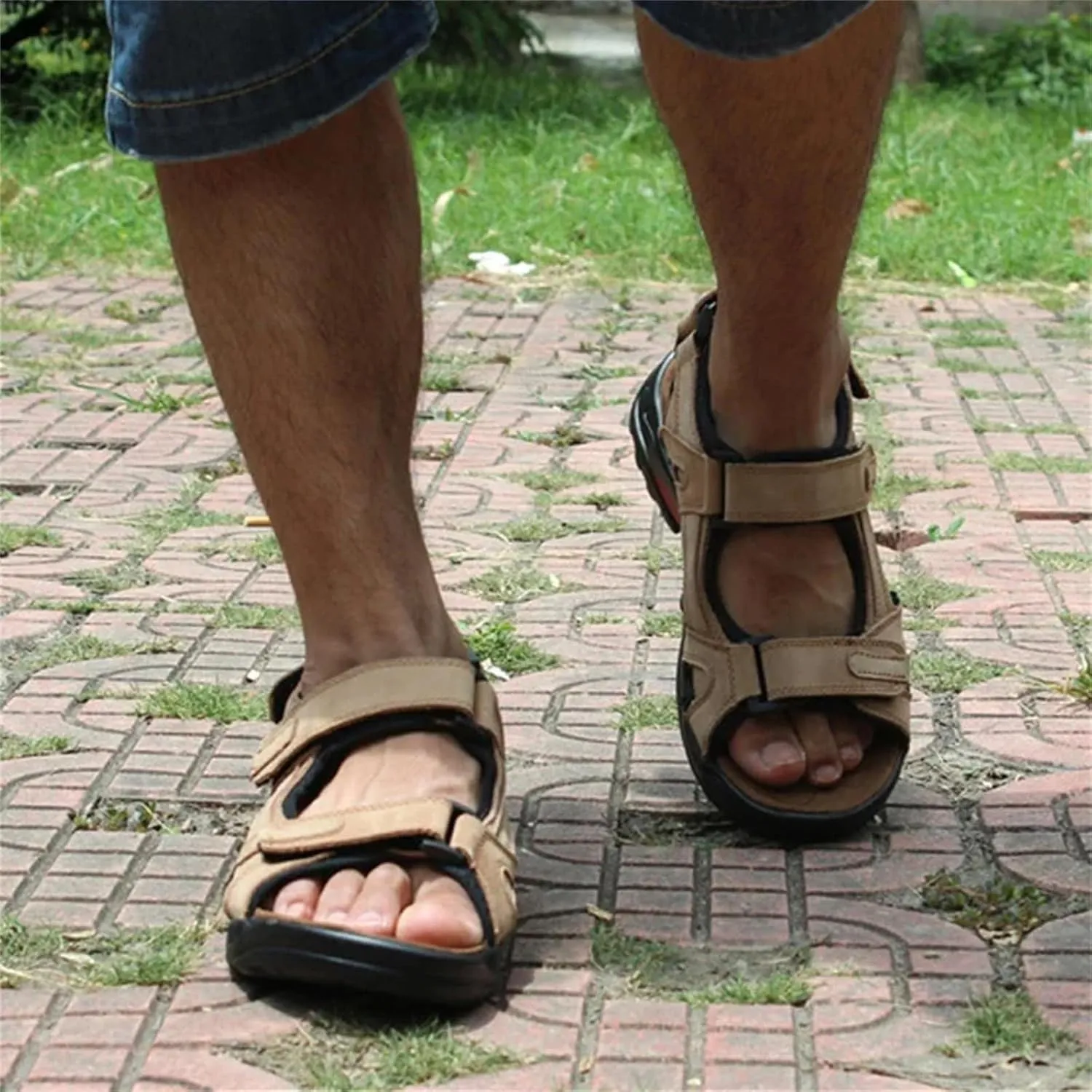 Men's Outdoor Beach Sports Shoes Genuine Leather Sandals Light Open Toe Sandals