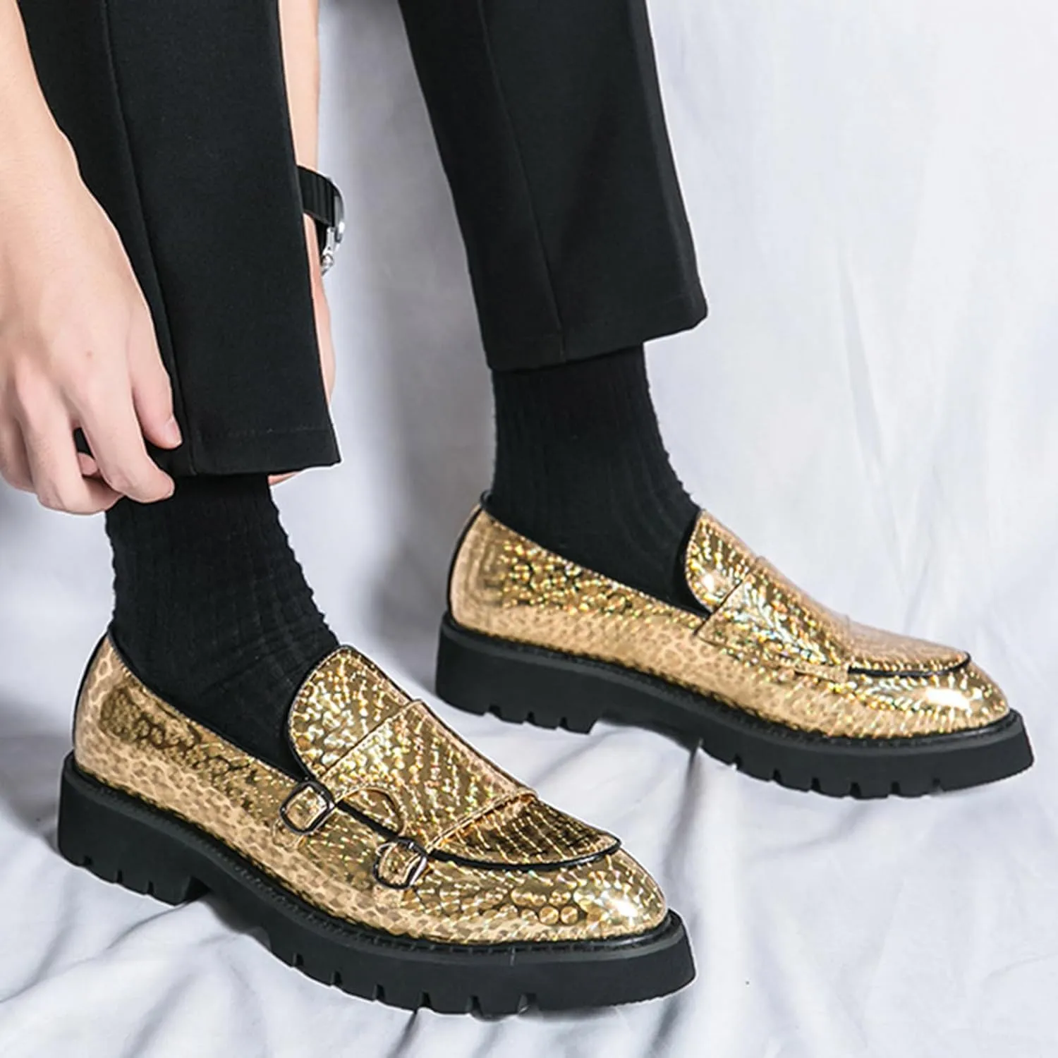 Men's Patent Leather Platform Slip On Loafers Fashion Classic Lug Sole Dress Business Casual Walking Shoes Comfort Penny Loafers for Men