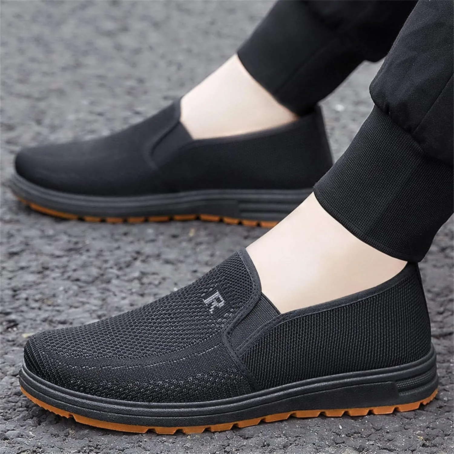 Men's Slip Shoes Fashion Spring and Summer Men Casual Shoes Flat Soft Bottom Mesh Breathable Slip On Comfortable Solid