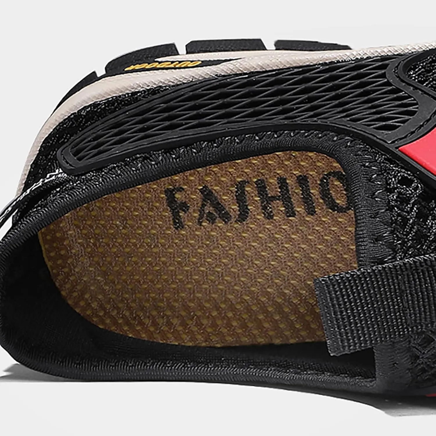 New Summer Mesh Shoes Men's Breathable Casual Shoes Sports Versatile Daily Hollow Sandals Sports Mens Sneaker Boots Water Sho