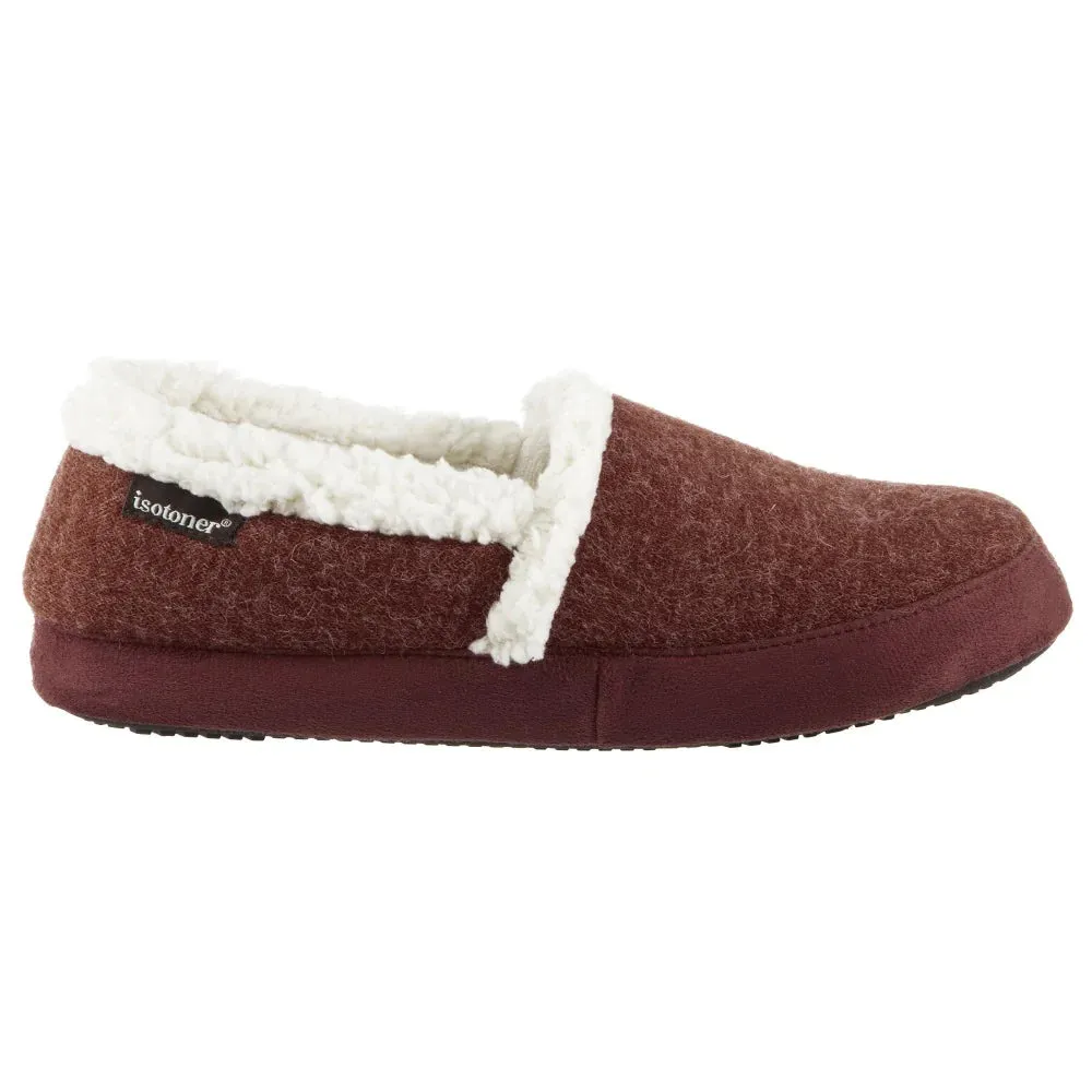 New with tags! Isotoner Women’s Microsuede Marisol Closed Back Slippers in Chilli Pepper! Sz XL 9.5-10.5