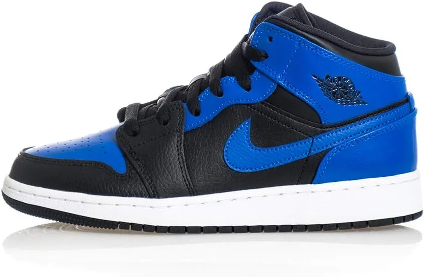 Nike Boy's Basketball Shoe