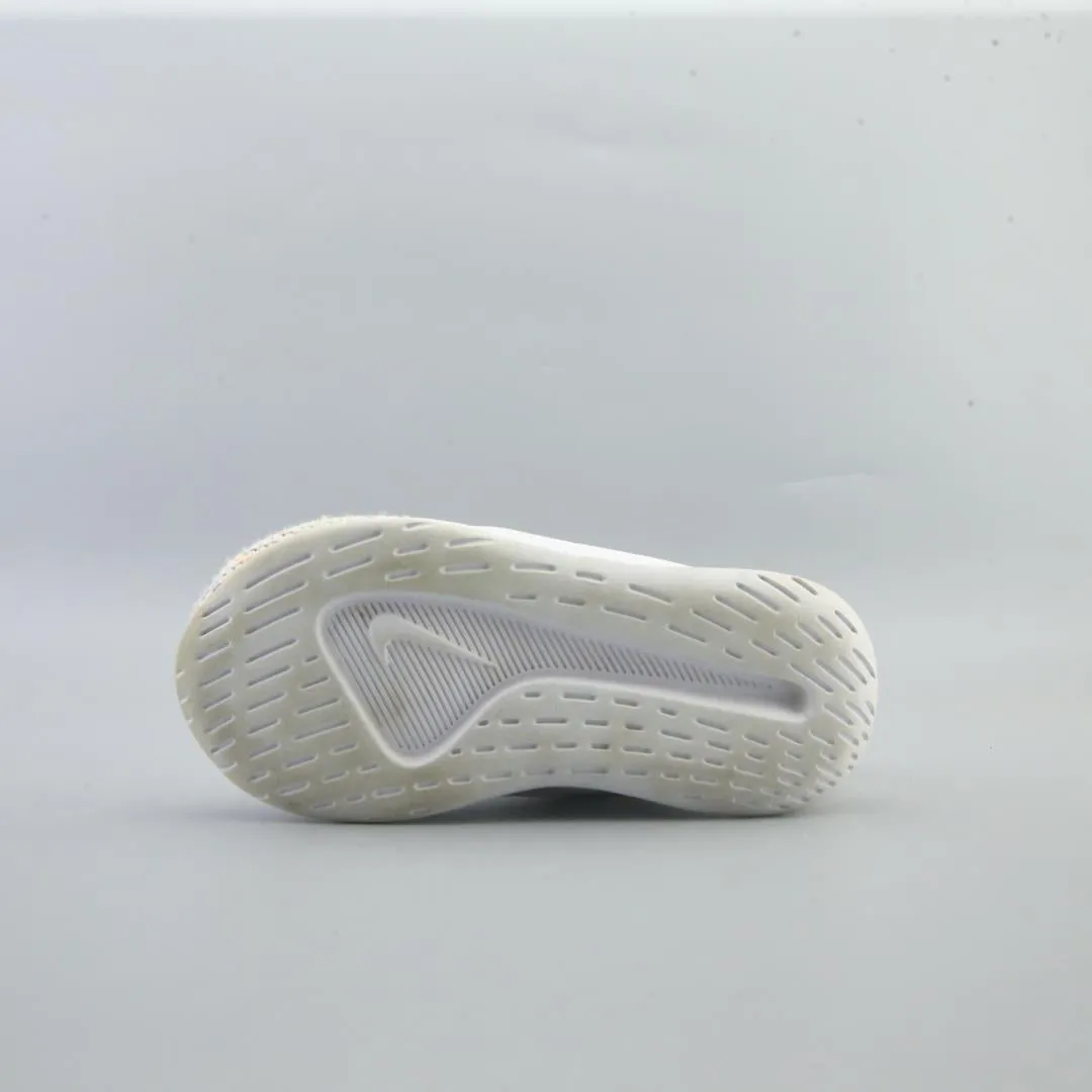 NIKE  VIALE SPACE DYE