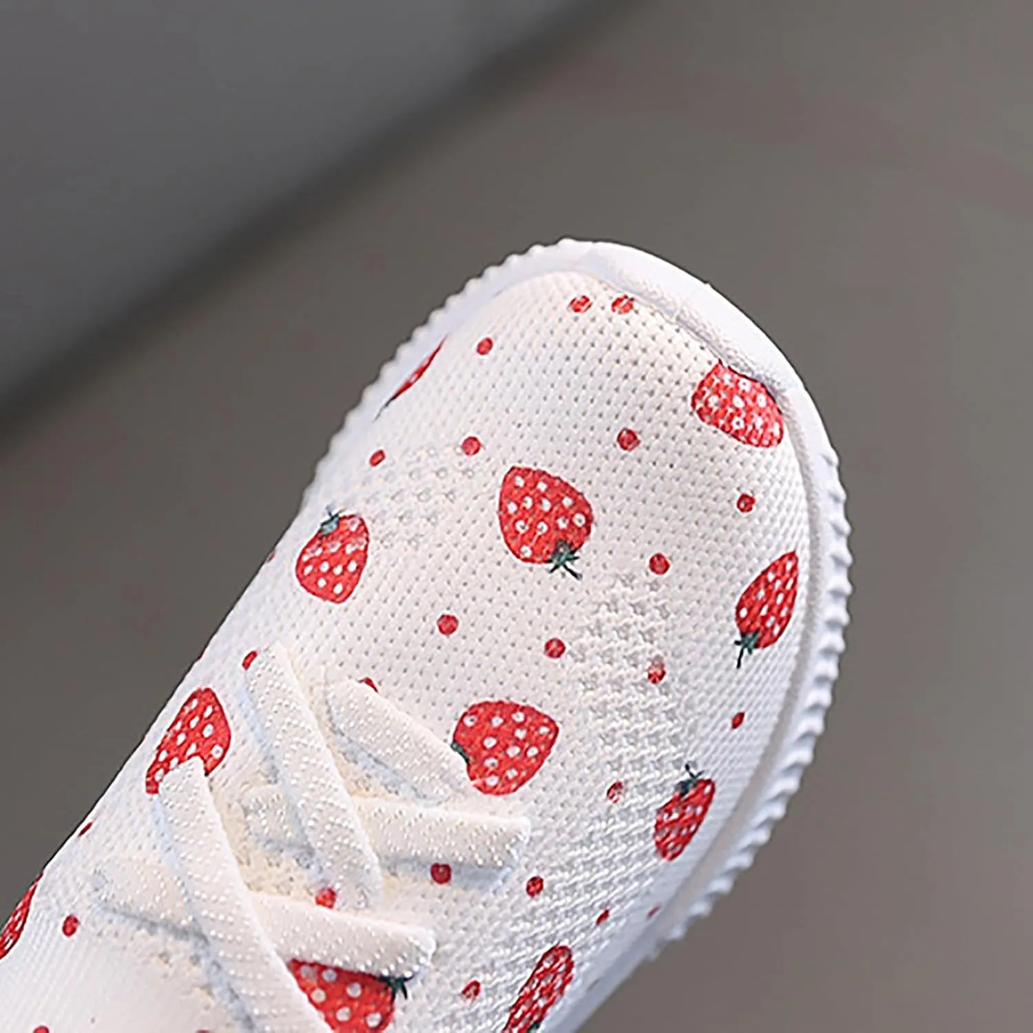 Non Slip Sneakers for Boys and Girls Girls Shoes Comfortable Soft Sole Casual Sports Shoes Fashionable Outdoor Sports
