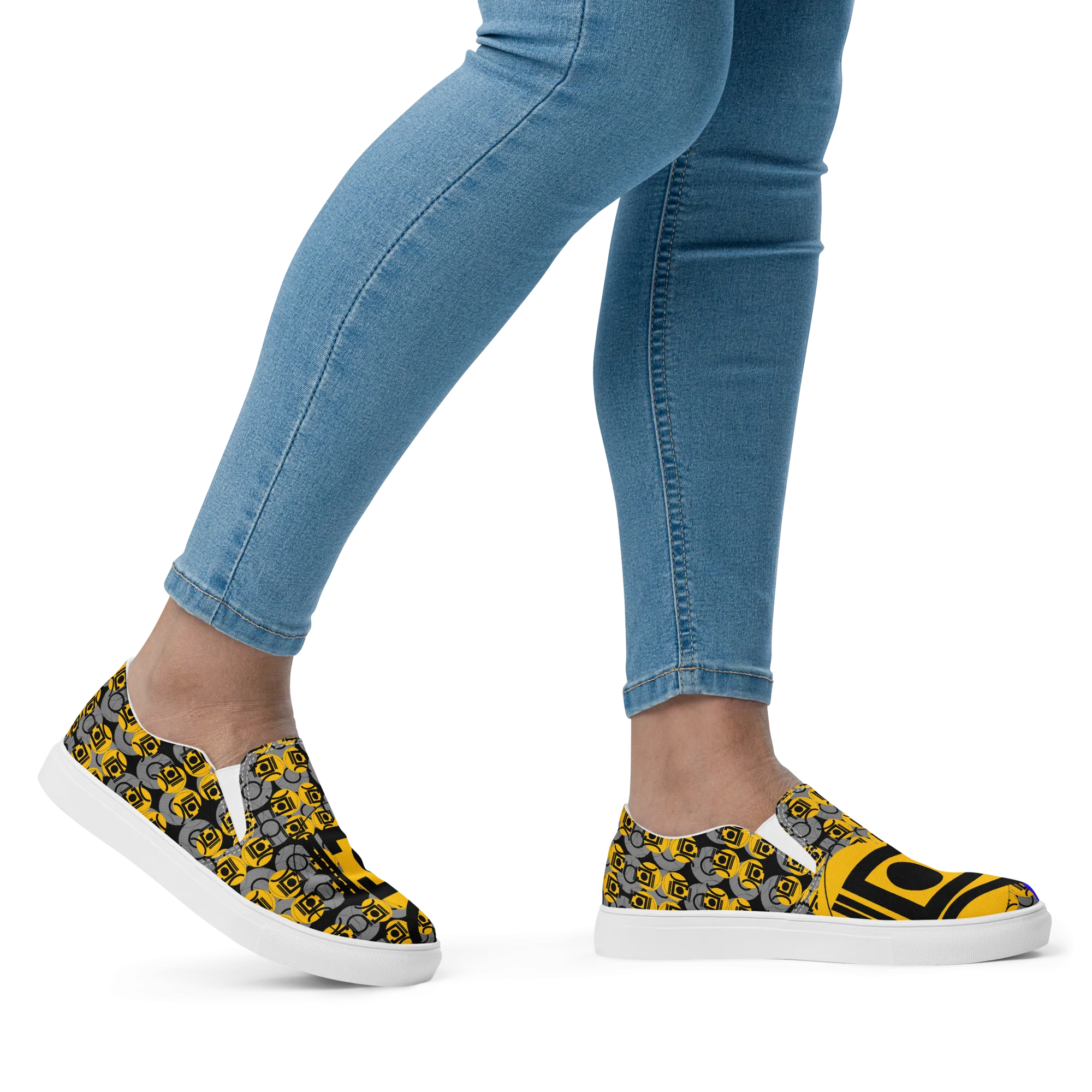 OD On-Arrival Women’s Signature slip-on canvas shoes BGY