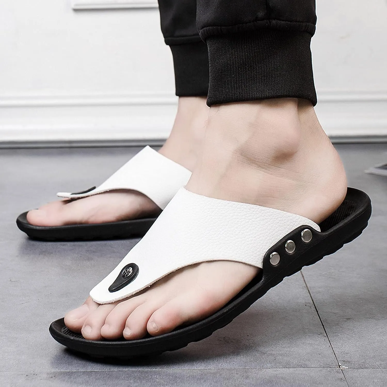 oiangi Men's Shoes Summer Leather Fashion Flip Flops Casual External Wear Beach Sandals