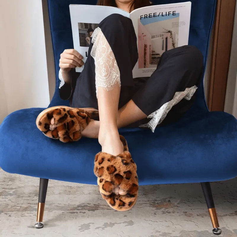 Open Toe Leopard Design Slippers – Bold Style with Cozy Comfort