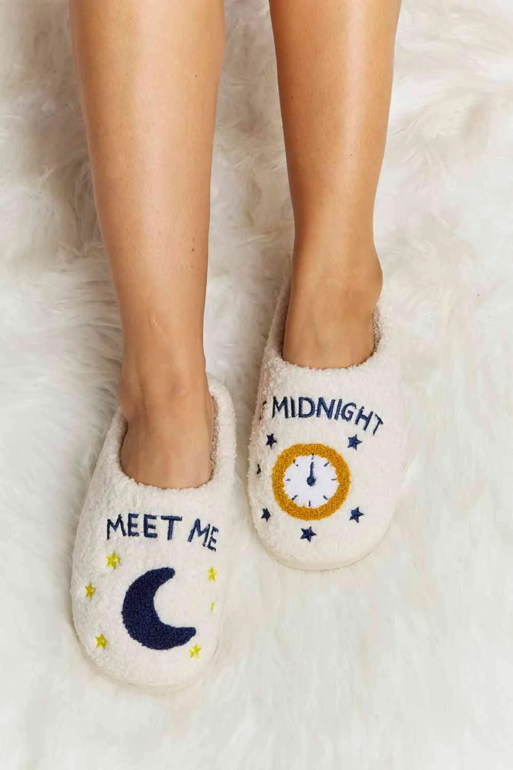 Print Plush Slide Slippers