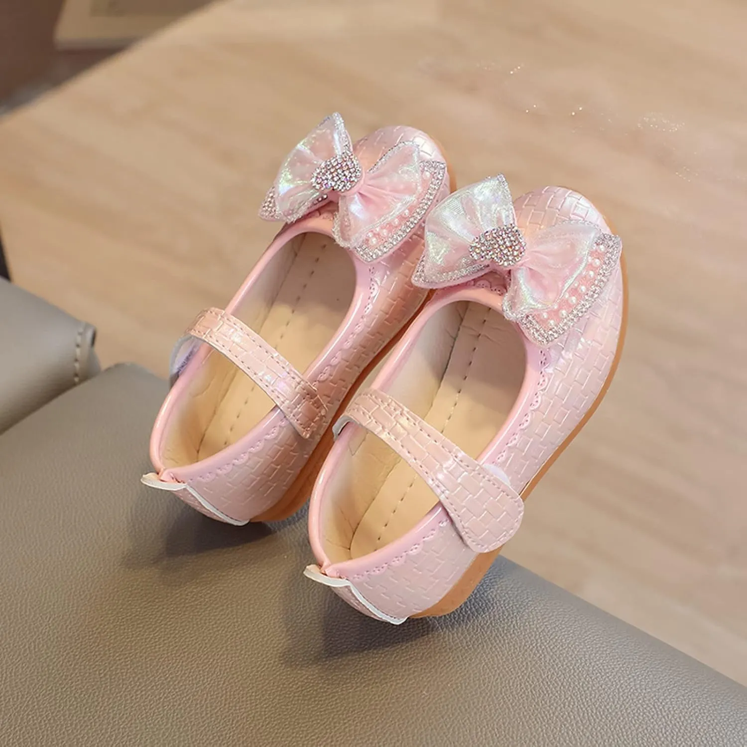sfdgfhyf Kid Comfortable Sneakers Fashion Summer Children Sandals Girls Casual Shoes Flat Bottom Lightweight Rhinestone