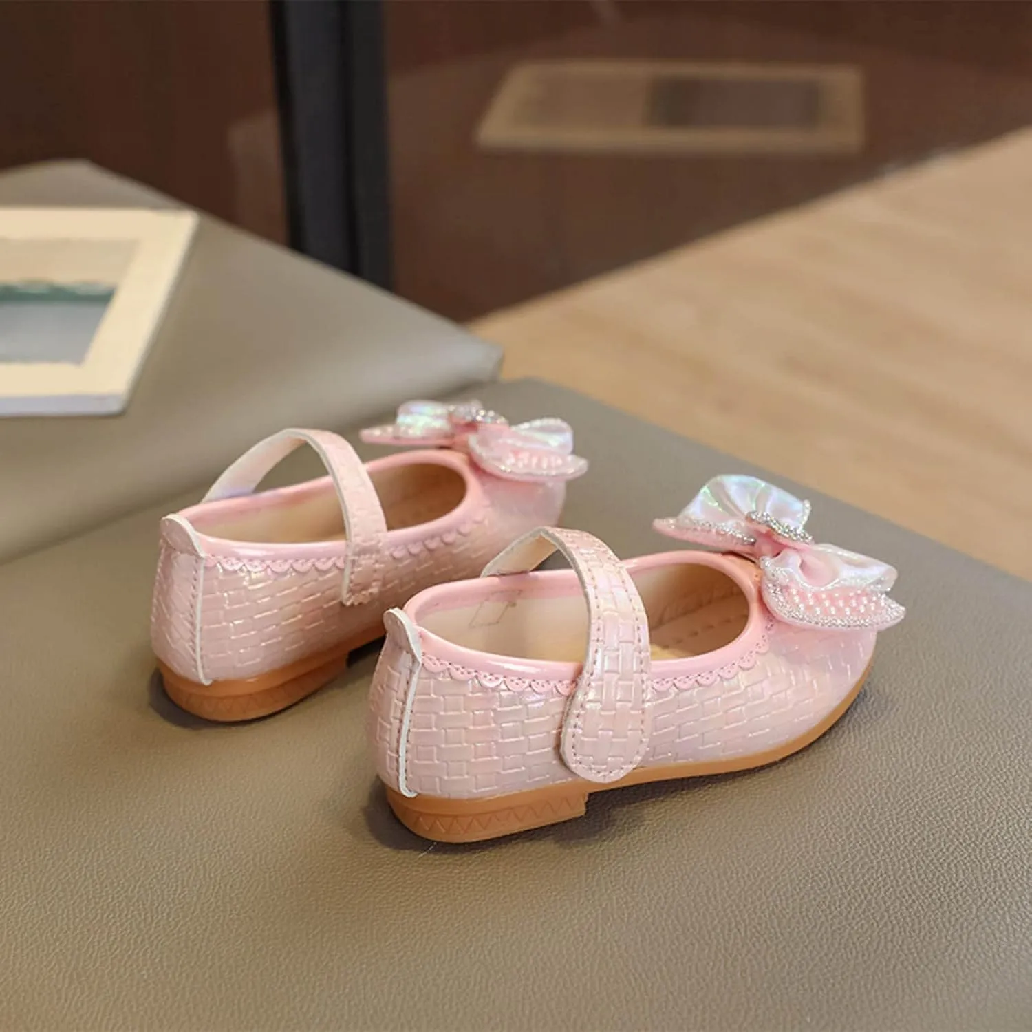 sfdgfhyf Kid Comfortable Sneakers Fashion Summer Children Sandals Girls Casual Shoes Flat Bottom Lightweight Rhinestone