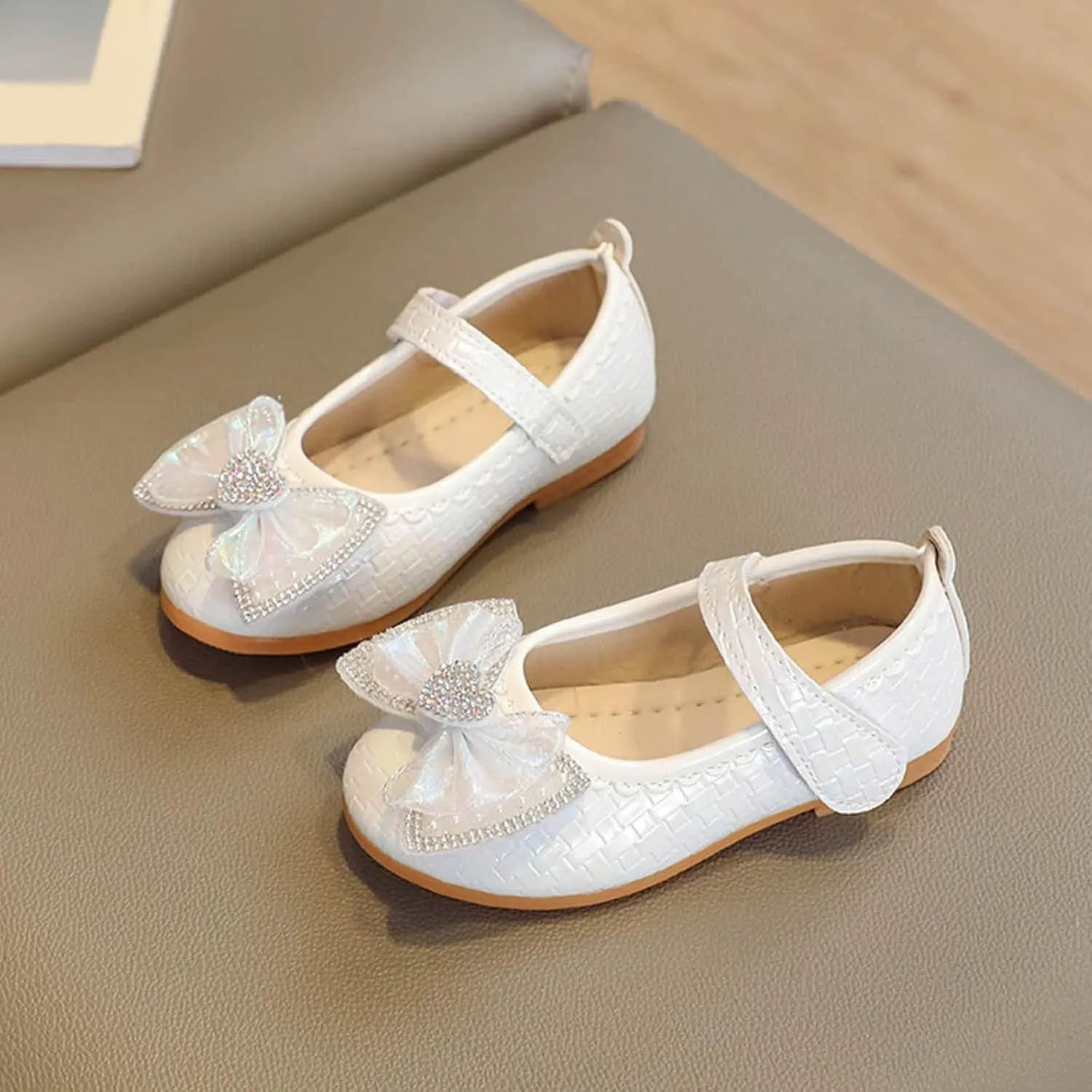 sfdgfhyf Kid Comfortable Sneakers Fashion Summer Children Sandals Girls Casual Shoes Flat Bottom Lightweight Rhinestone