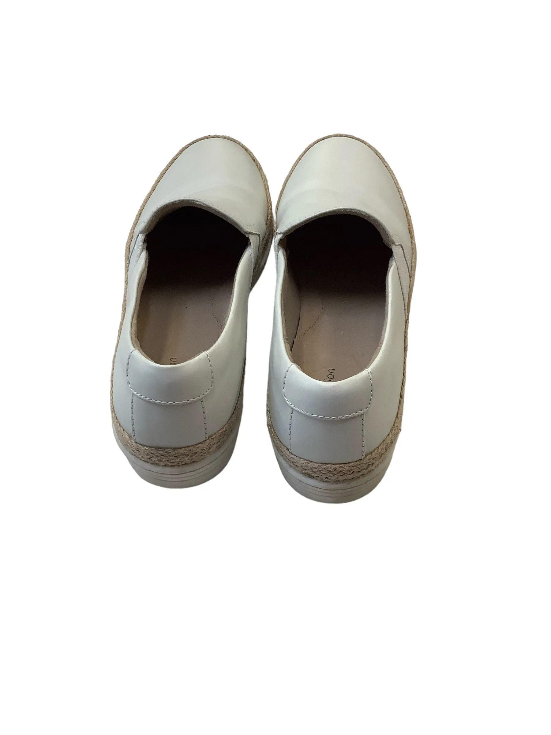 Shoes Athletic By Clarks  Size: 7