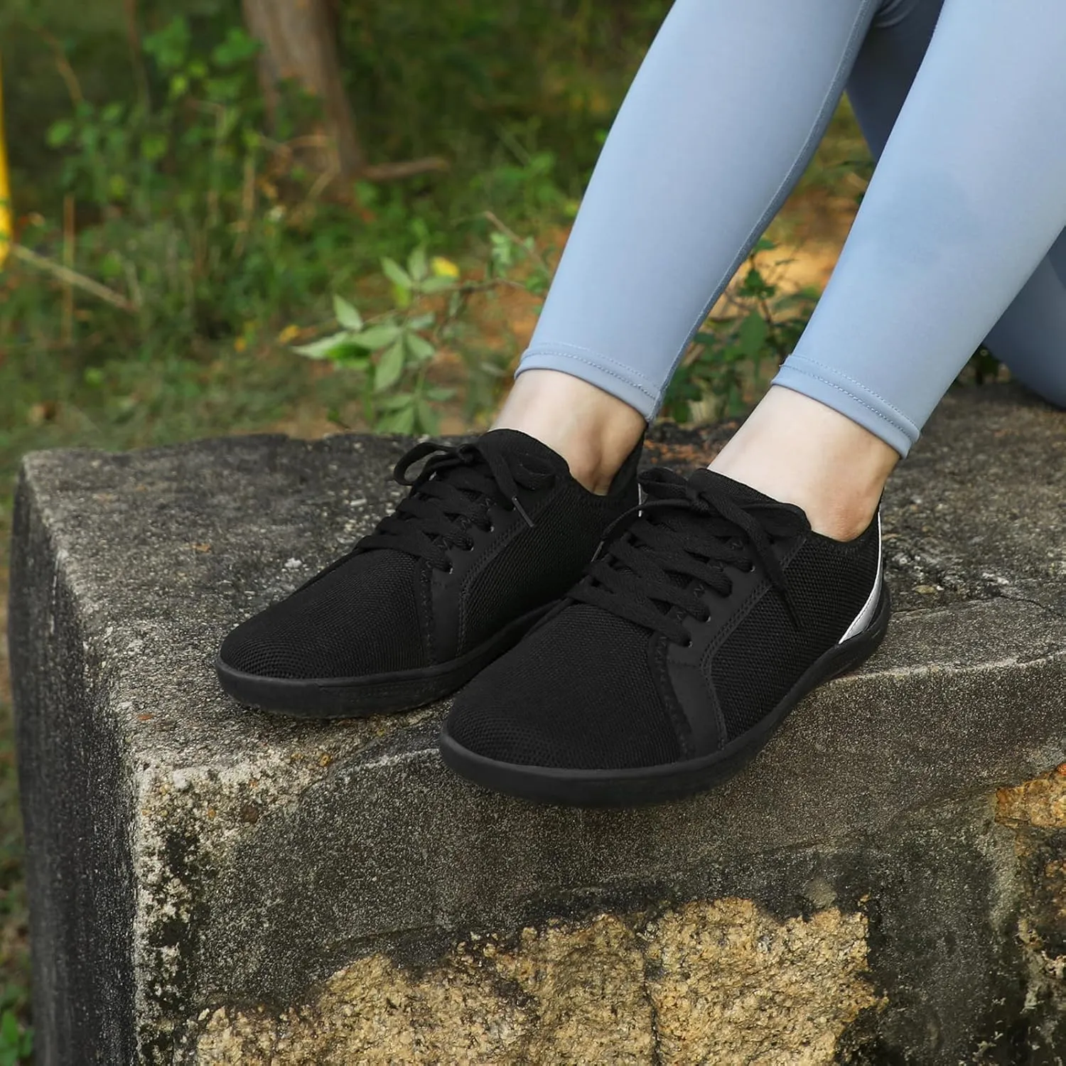 STQ Wide Toe Box Barefoot Shoes Women Zero Drop Minimalist Walking Tennis Sneakers Athletic Crossfit Workout Gym Training Grounded Shoes