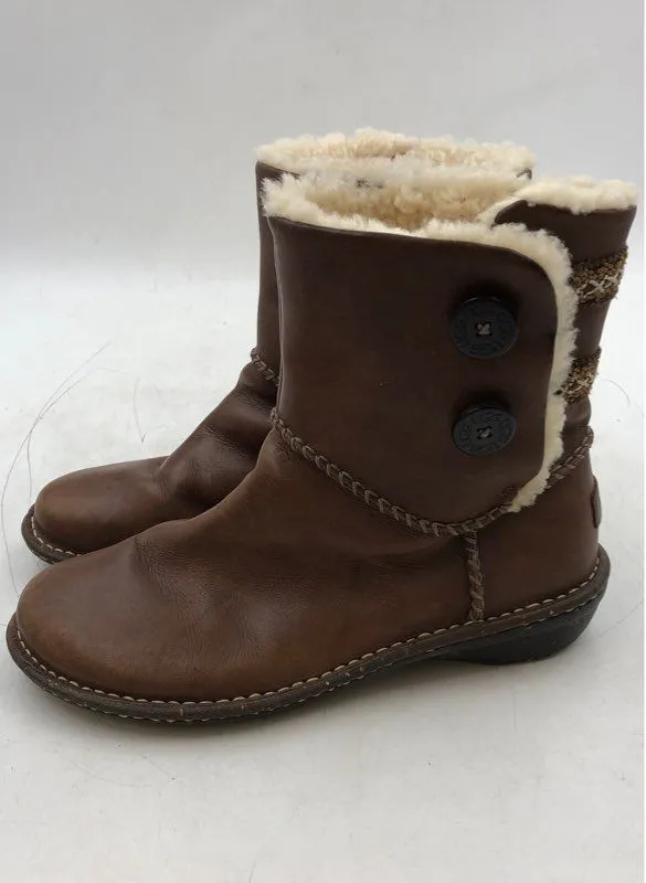 UGG Women's Brown Shearling Boots - Size 10