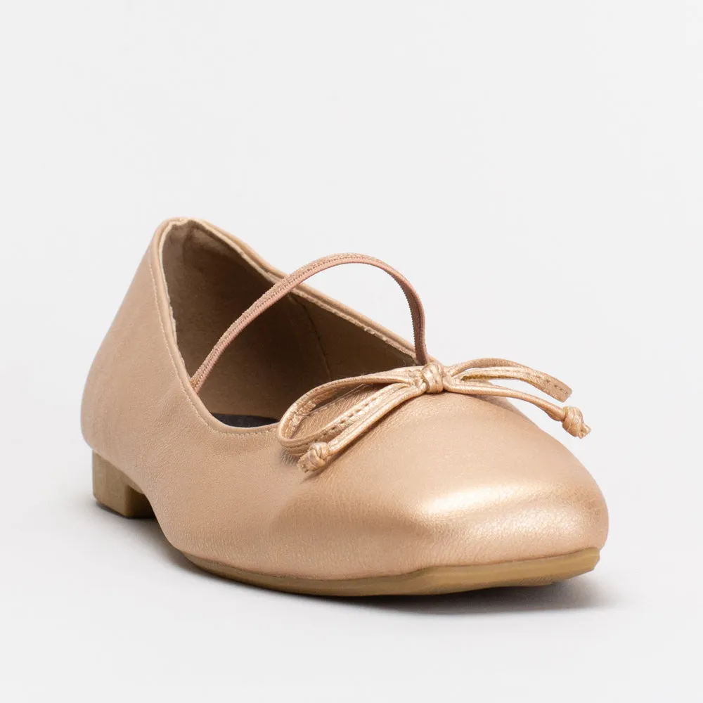 Unreal Mary-Jane Pump With Elastic _ 155588