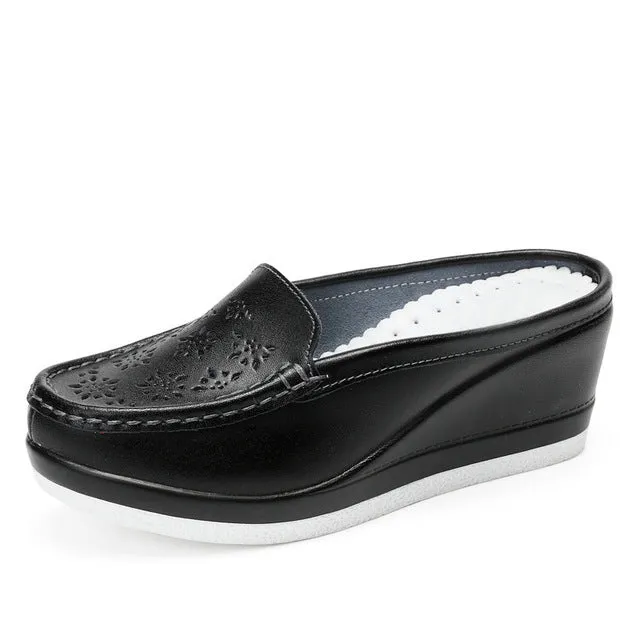 USS Shoes Regina Women's Platform Mule