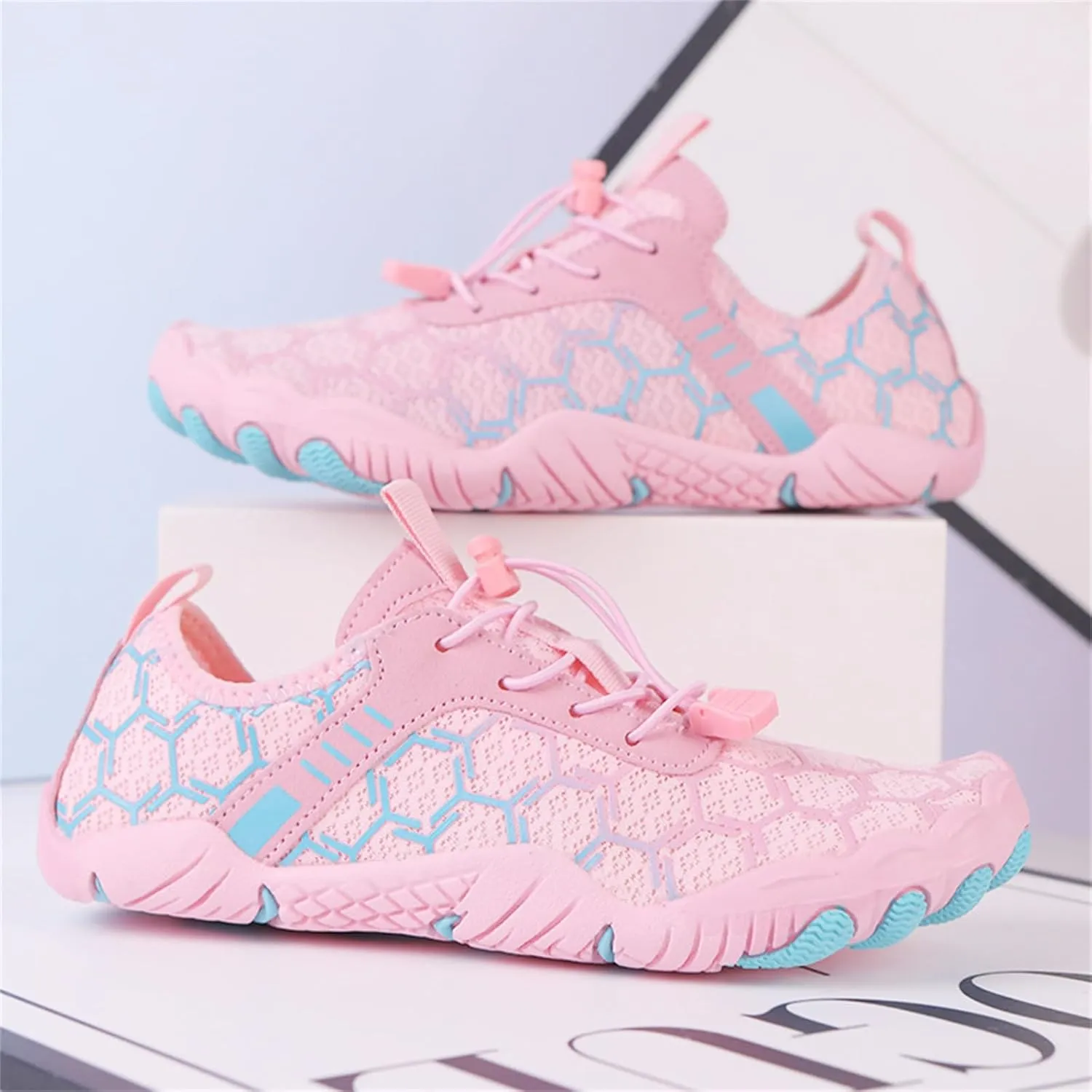 Water Shoes for Women Men Breathable Mesh Running Sneaker Adjustable Walking Footwear Outdoor Casual Sports Shoes