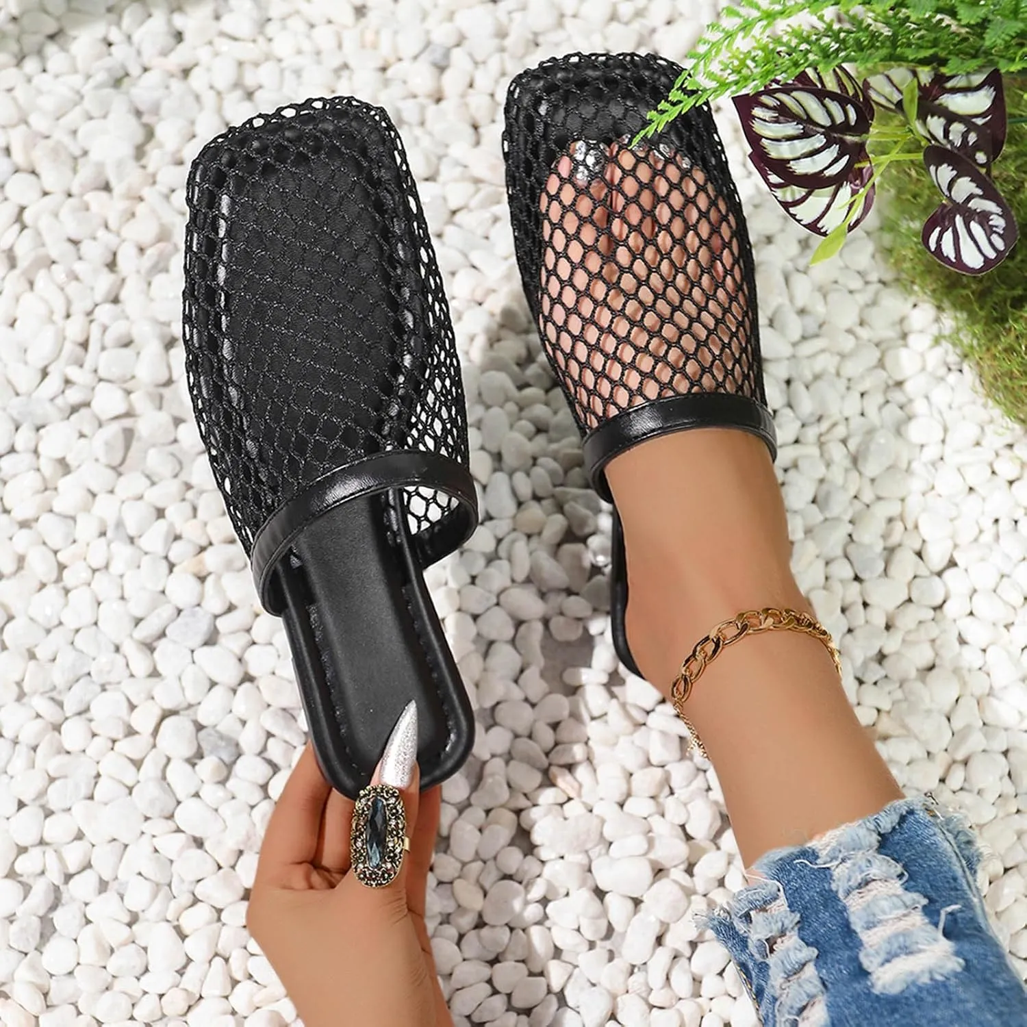 Women's Fashion Mesh Slip-on Mules Shoes Fashion Square Toe Casual Flats Sandals Stylish Breathable Summer Slippers