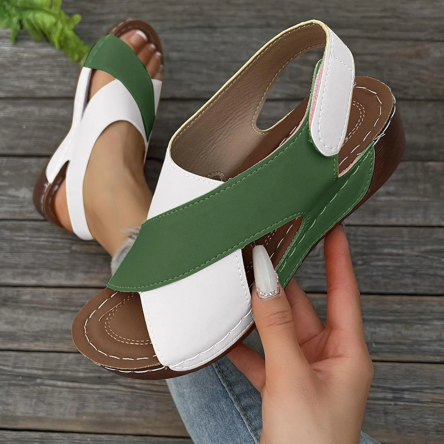 Womens Orthopedic Slide Sandals Stylish Slip on Open Toe Cute Platform Criss Cross Wide Band Flat Sandals for Summer