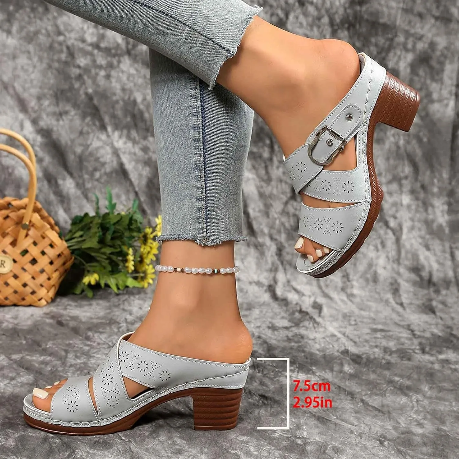 Women's Summer Slippers Open Toe Wedge Sandals with Buckle Strap Comfortable Casual Beach Shoes for Daily Wear