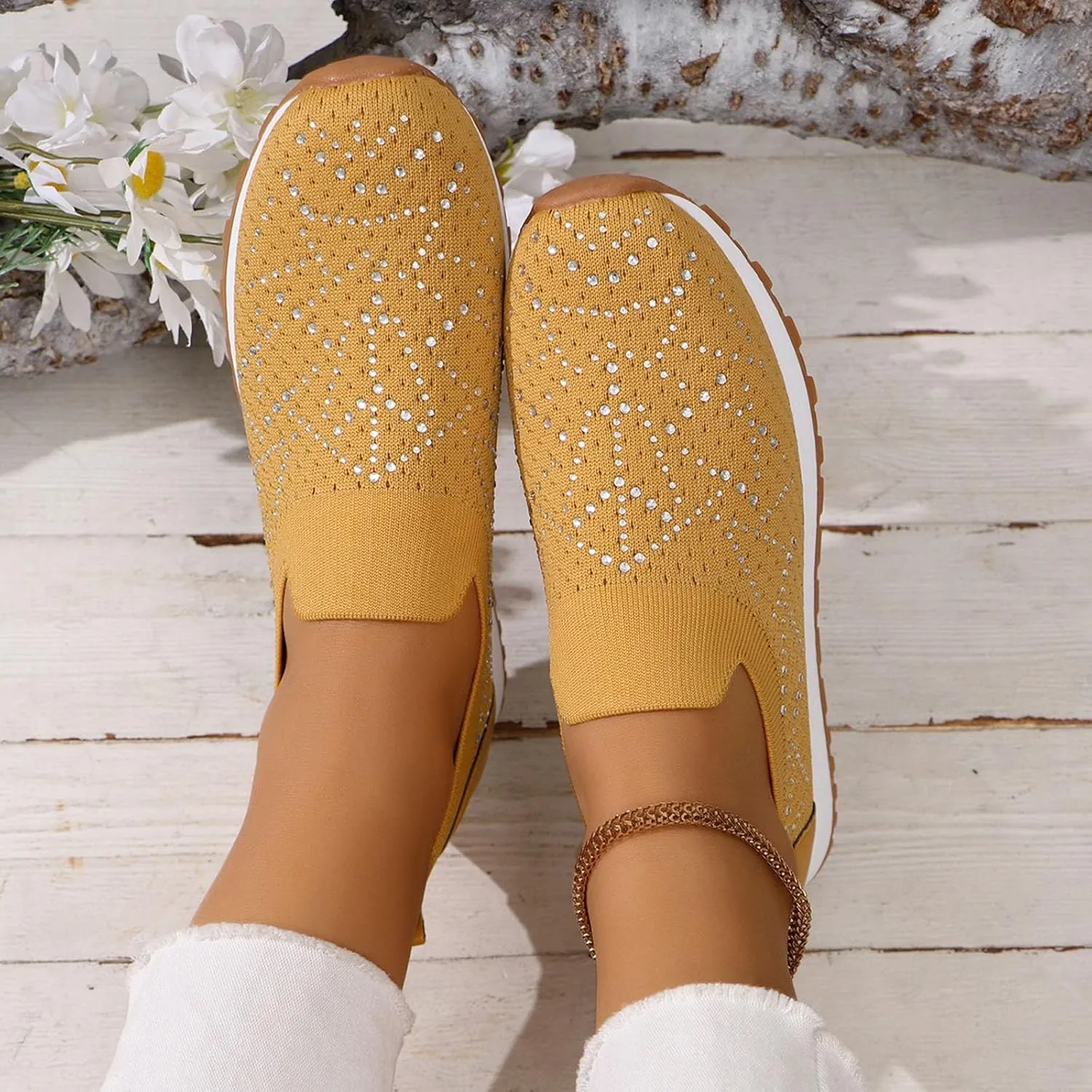 Womens Walking Shoes Slip On Casual Sneakers Breathable Mesh Shoes Casual Comfy for Mens Running