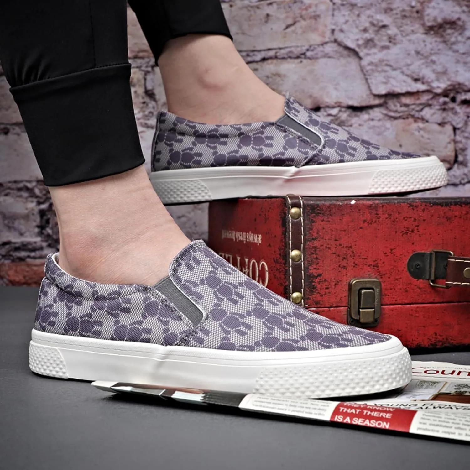 YIBLBOX Canvas Low Top Shoes Skate Shoes Fashion Sneakers for Men Comfortable Walking Casual Shoes