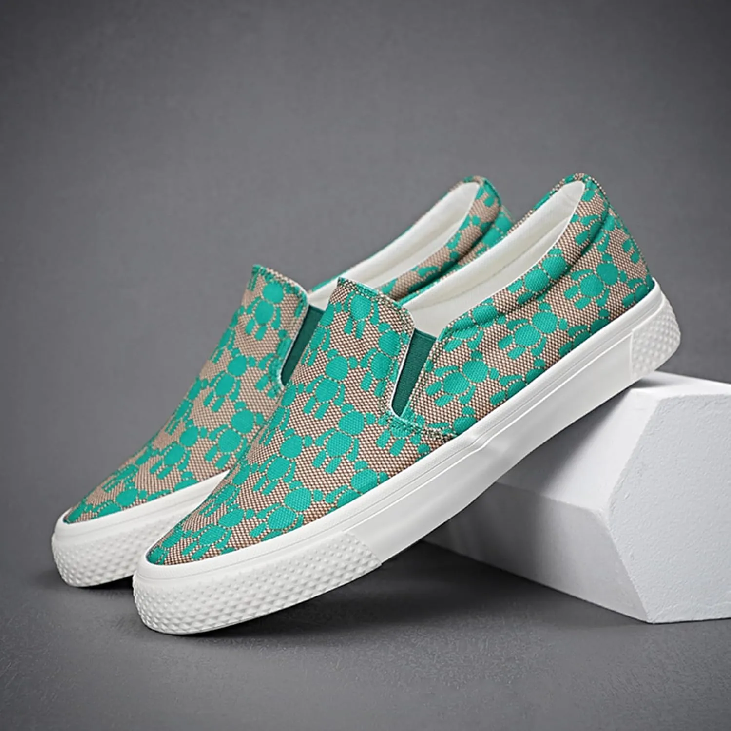 YIBLBOX Canvas Low Top Shoes Skate Shoes Fashion Sneakers for Men Comfortable Walking Casual Shoes